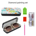 Flower Diamond Art Eyeglasses Case Kits for Adults Small Gem Art Paint by Diamonds Dots DIY for Beginner Women Suitable for Storing and Protecting Glasses – Bild 3